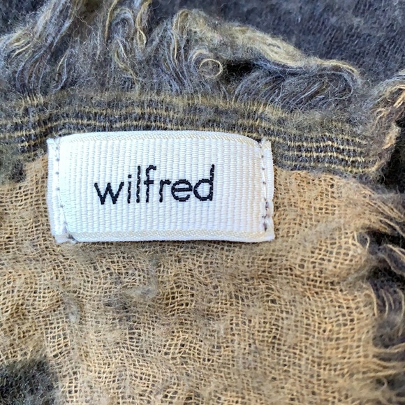 Wilfred Diamond Mosaic Blanket Scarf - Picture 5 of 5